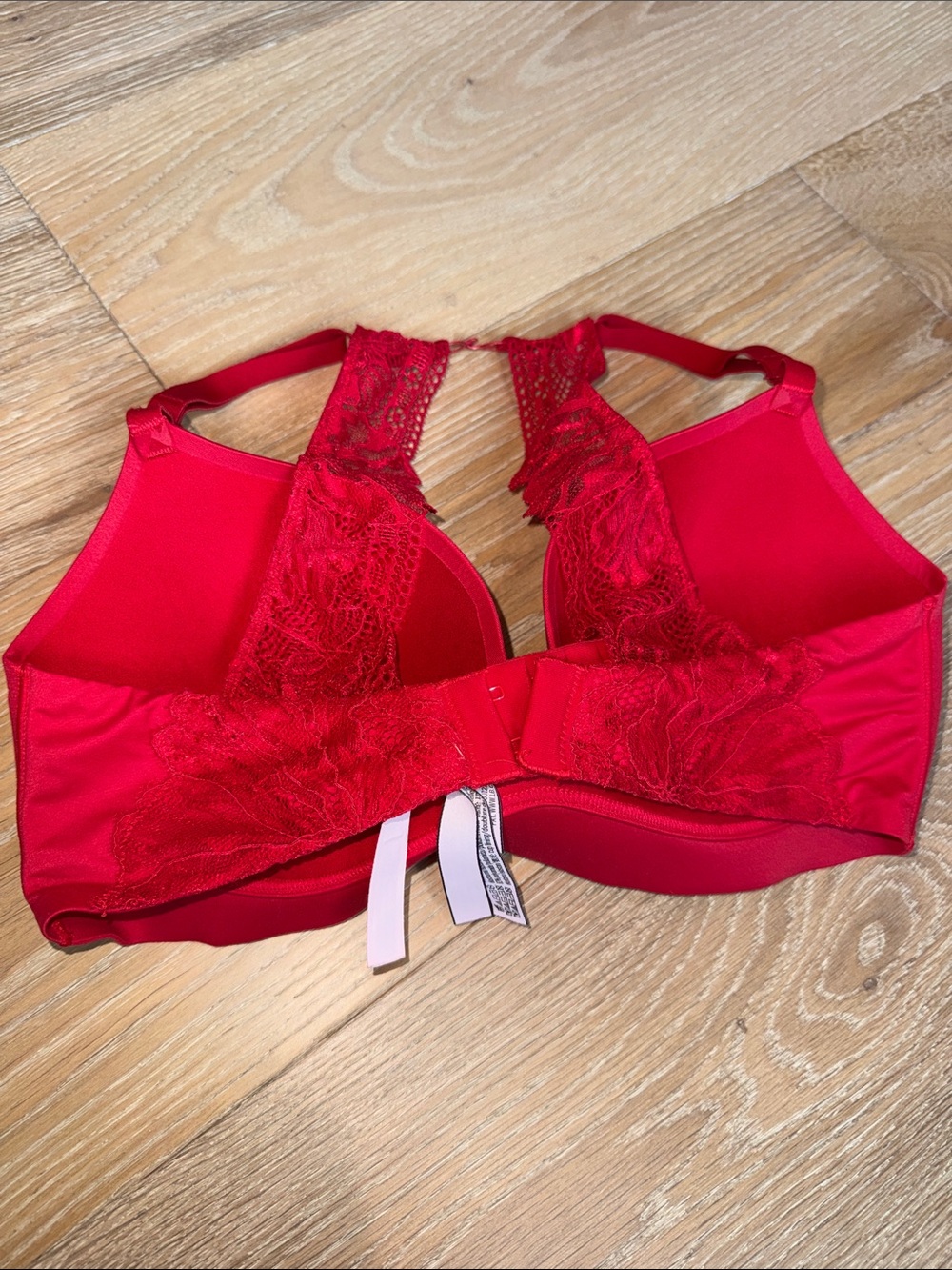 Victoria's Secret Red Lace Padded No Wire Racerback Bra